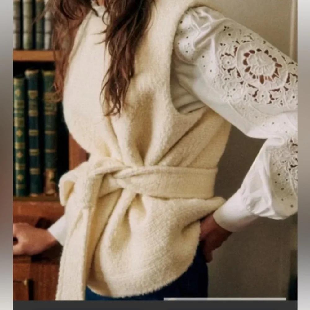 SEZANE Sebastine Quiet Luxury Cream Sleeveless Belted Wool Jacket NWT Size 8 - Picture 3 of 10